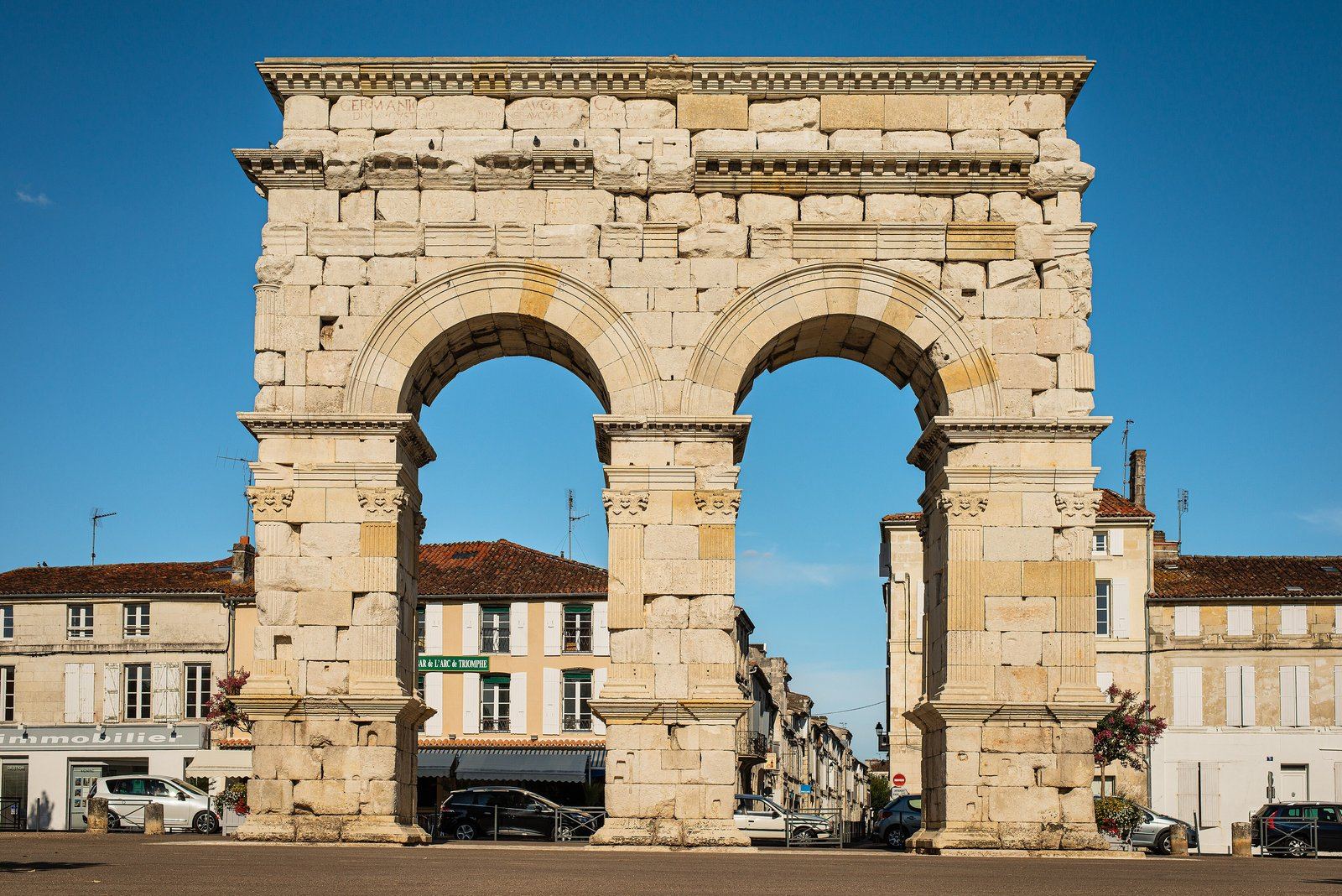 Saintes